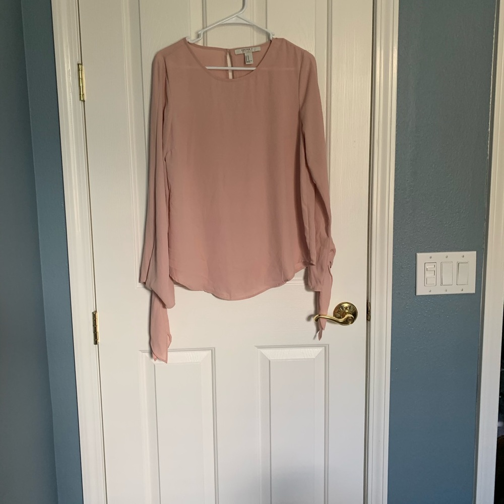 Forever 21 Contemporary Top